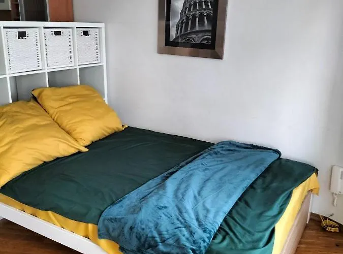 Park Apartment Oborniki Slaskie